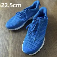 アディダス　シューズ　22.5cm