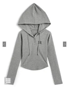 ロゴ刺繍フーディトップス［pm718］