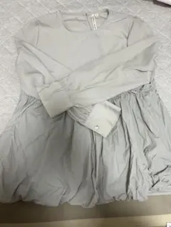 長袖トップスブラウス Mサイズ