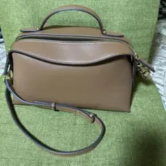 ZARA フェイクレザーショルダーバック