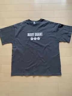 新品 MARY QUANT コラボ Tシャツ チャコール✕ピンク デイジー ロゴのサムネイル