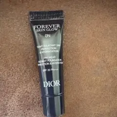 FOREVER SKIN GLOW -christian dior