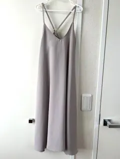 グローバルワーク　キャミソールワンピース　グレージュ