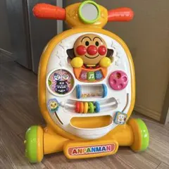 【半年利用】アンパンマン 乗って！押して！へんしんウォーカーのサムネイル
