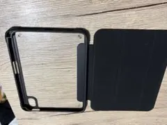 ブラック iPadケース スタンド機能付き