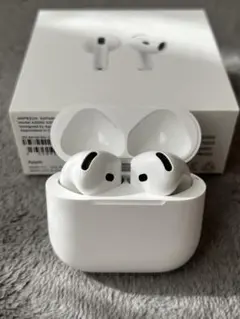【美品】AirPods 4 充電ケース付き（元箱あり）