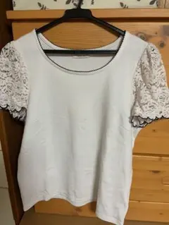 #8 earth music&ecology トップスTシャツ カットソー 花柄