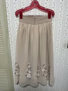 【Fi.n.t an another angelus】 花刺繍 ロングスカートのサムネイル