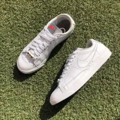 美品24 NIKE BLAZER LOW SE LXナイキ ブレザーローH733