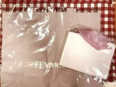 新品未開封　ファミュ　FEMMUE　トートバッグ＋ポーチ　2点　ピンク