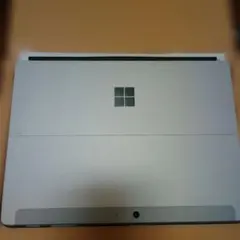 SurfaceGo4 カバーキーボード付き 充電器付 ⚠️ジャンク - メルカリ