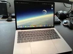 【本体のみ】MacBook Pro 2016 13インチ 256GB/8GB