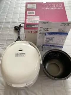 Item thumbnail for item afb00340-82ec-4159-86fd-97d7cc16ed1f