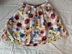 ロペピクニック　花柄スカート