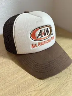 A&W トラッカーキャップ ベージュ/ブラウン
