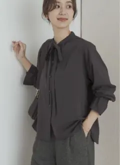 新品タグ付き　DOORS コットンレーヨンリボンブラウス