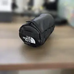 THE NORTH FACE ブラック小物入れ