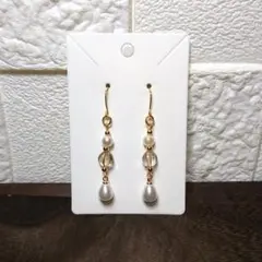 【107】パールとクリアビーズ　ピアス 　　　　ハンドメイド