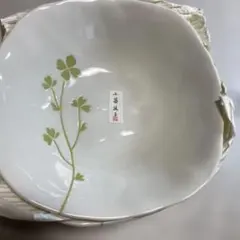 たち吉 植物模様の小皿　２枚セット　新品　未使用品 直径約14cm