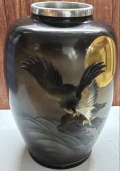 Item thumbnail for item 035e7d85-35be-4b58-8e9a-13e9d6b357da