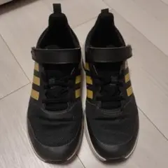 adidas スニーカー 23cm