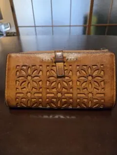 ゲンテン　genten　カットワーク　レザー長財布　イエロー