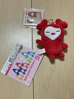 GIGO TWICE LOVELYSチャーム付きマスコット　チェヨン