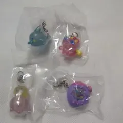 たまごっち トリプルキャラコット キーチェーン 2個セット - メルカリ