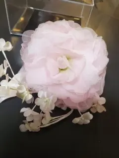 ブローチ　コサージュ　髪飾り　ヘアアクセサリー