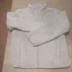 ユニクロ　ベージュフリース１４０