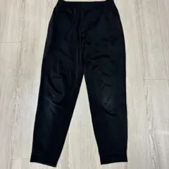 ユニクロ　ウルトラストレッチアクティブパンツ　Mサイズ　241-413835