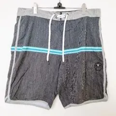 ヴィスラ ボーダー ショートパンツ パイピング裾 34/LL 灰緑 水着海のサムネイル