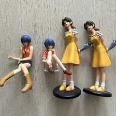 食玩　ガシャポン　エヴァンゲリオン　綾波レイ　鈴原サクラ　マスコット　4点
