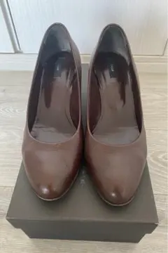 BALLY パンプス36 1/2 ブラウン　外箱ありのサムネイル