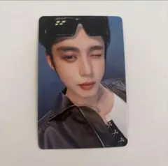 ゼロベースワン　ジウン　ICONIK ソロ盤封入トレカ