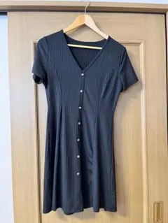 SHEIN ブラック ミニワンピース 半袖 Vネック　部屋着　ルームウェア