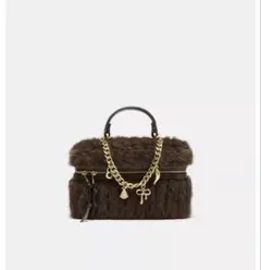 zara フェイクファーハードクラッチバッグ