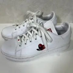 adidas Stan Smith ハート刺繍 ホワイト23cm