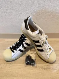 adidas スニーカー ホワイト/ブラック