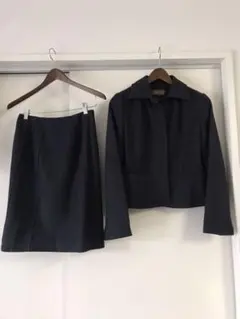 トゥモローランド レディース　ネイビー　スーツ