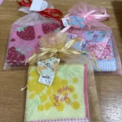 新品未使用　Cath Kidston タオルハンカチ 3枚セットのサムネイル
