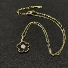 【未使用】キュービックジルコニア 花 ネックレス
