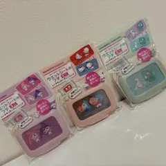【新品】サンリオ ウエットシートのフタ ミニ 綿棒ケース セットのサムネイル