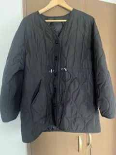 ブラック キルティングジャケット