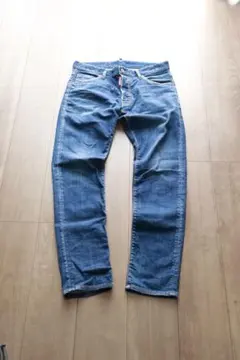 Dsquared2 ストレッチ ペンキ加工 ケニーツイストジーンズ 48 - メルカリ