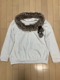 axes femme ファー付きニット