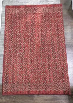 1788.赤色幾何学模様ラグ