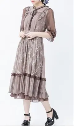 axes femme 総レースワンピース Mサイズ　1回着用