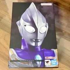 S.H.フィギュアーツ 真骨彫製法 ウルトラマンティガ　スカイタイプ 開封済美品のサムネイル