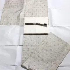 ☆【美品】夏着物 夏大島紬 涼しげな正絹ベージュ 紬 着物 横段模様
